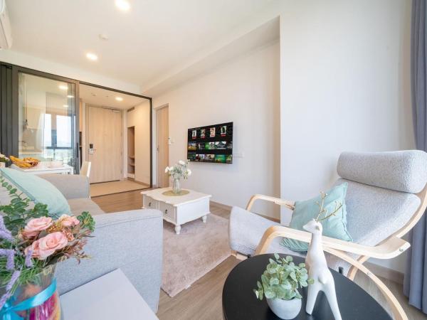 Laguna BangTao Beach Skypark Apartment : photo 4 de la chambre studio avec vue sur jardin
