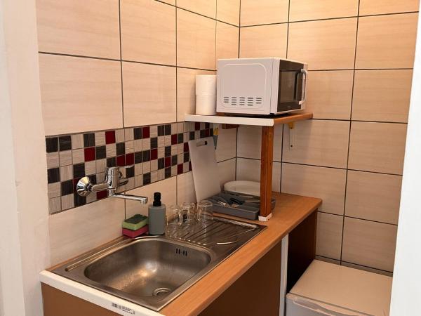 Apartamenty Gołębia-Budget : photo 3 de la chambre chambre double standard avec salle de bains commune