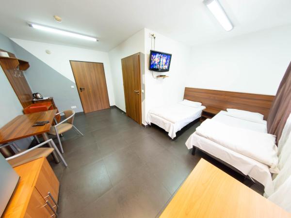 Twój Hostel Klimczoka 7 : photo 8 de la chambre chambre double avec salle de bains privative