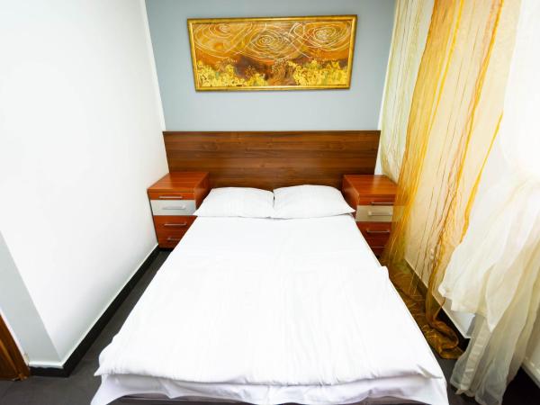 Twój Hostel Klimczoka 7 : photo 10 de la chambre chambre double avec salle de bains privative