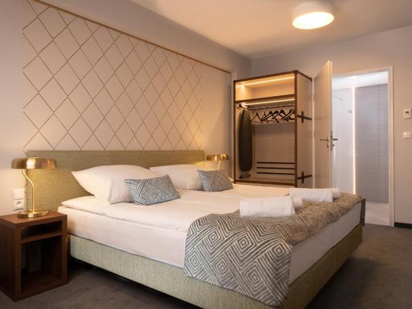 Xerion Hotel : photo 2 de la chambre chambre quadruple premium