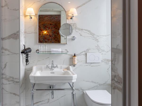 Hôtel Gabriel Paris : photo 2 de la chambre chambre supérieure