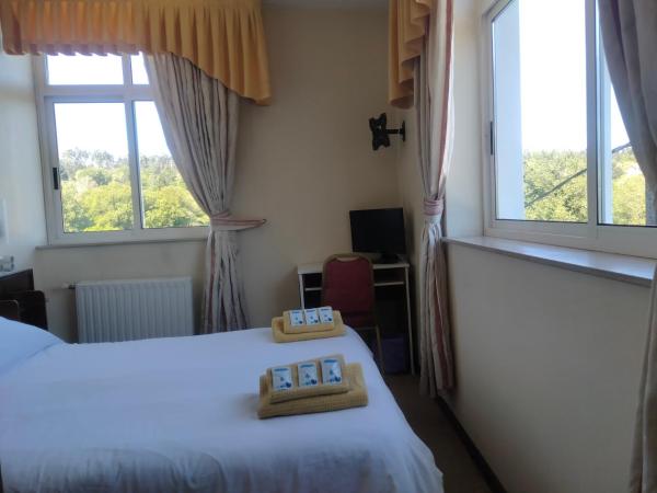 Casa de mamá : photo 3 de la chambre chambre double avec salle de bains privative