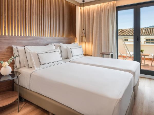 Meliá Granada : photo 6 de la chambre the level premium room with terrace