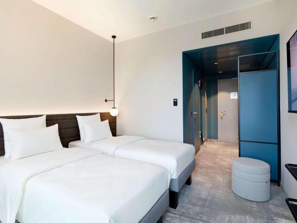 Novotel Hamburg Central Station : photo 3 de la chambre chambre lits jumeaux standard