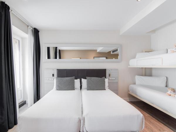 Petit Palace Puerta del Sol : photo 6 de la chambre chambre quadruple (4 adultes)