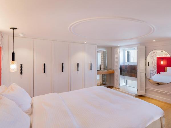 Agora Suites : photo 6 de la chambre chambre double deluxe (2 adultes + 1 enfant)