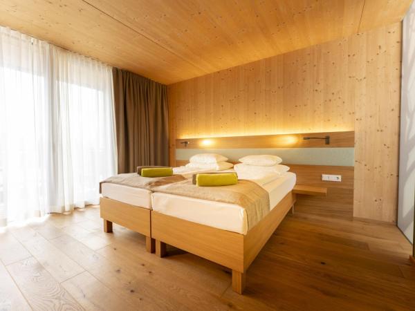 Hotel Heffterhof : photo 1 de la chambre chambre double ou lits jumeaux premium avec balcon