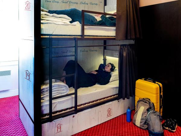 Rosalita Hostel : photo 4 de la chambre lit dans dortoir mixte de 6 lits