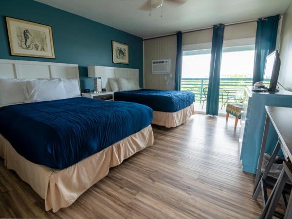Ocean Villa Inn : photo 4 de la chambre chambre vue sur océan avec 2 lits queen-size