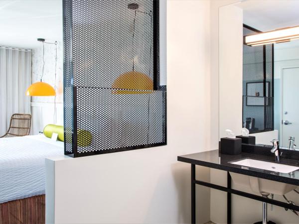 Hotel Erwin Venice Beach : photo 2 de la chambre chambre lit king-size - vue sur océan