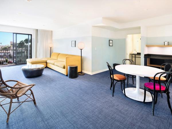 Hotel Erwin Venice Beach : photo 8 de la chambre suite lit king-size - vue sur ville