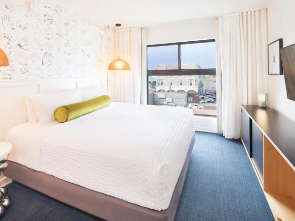 Hotel Erwin Venice Beach : photo 10 de la chambre suite lit king-size - vue sur ville