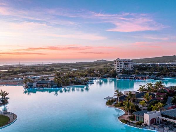 Beachfront 2 Bdrm Condo in Exclusive Diamante Golf : photo 10 de la chambre appartement - vue sur mer