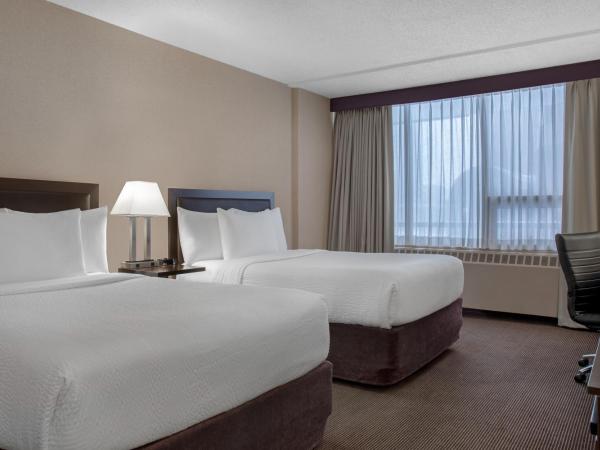 Ramada Plaza by Wyndham Calgary Downtown : photo 4 de la chambre chambre double avec 2 lits doubles - non-fumeurs