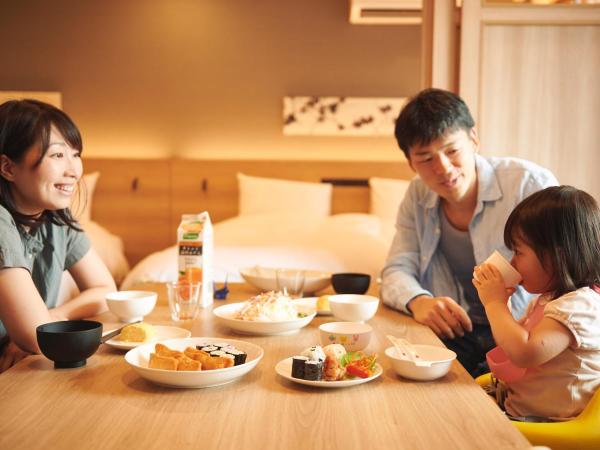 MIMARU Tokyo Ueno East : photo 10 de la chambre appartement (4 lits simples)