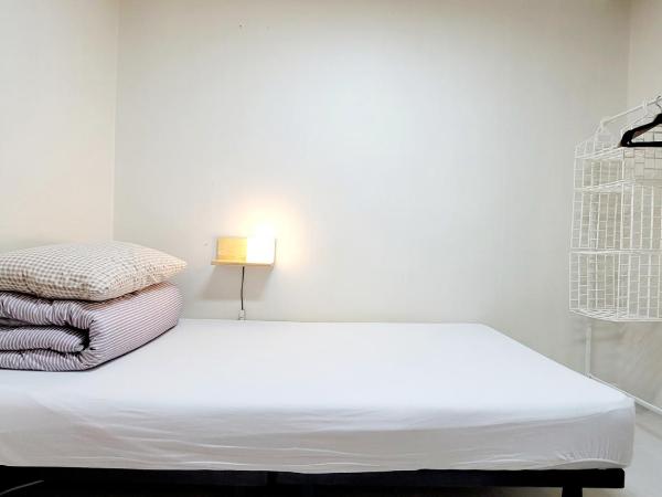 YAB-GuestHouse, FemaleOnly, ForeignOnly : photo 10 de la chambre chambre simple avec salle de bains commune - réservée aux femmes