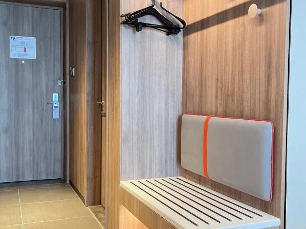 Holiday Inn Express Guangzhou Panyu Dashi, an IHG Hotel : photo 2 de la chambre chambre standard