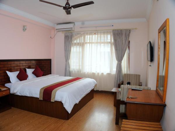 Hotel Brihaspati : photo 1 de la chambre suite