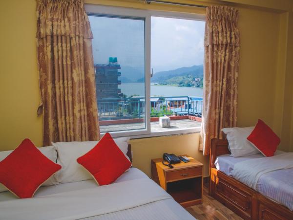 Hotel Lake Mandap : photo 1 de la chambre chambre lits jumeaux deluxe