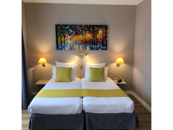 Grand Hôtel Du Tonneau D'Or : photo 1 de la chambre chambre supérieure familiale