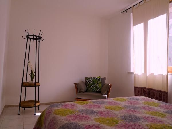 Flowery Inn Villa : photo 3 de la chambre appartement 2 chambres