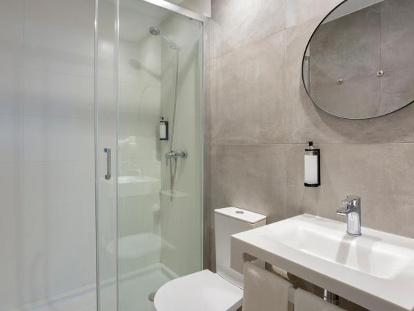 Faro Heart - Breakfast option : photo 9 de la chambre deluxe family room - third floor