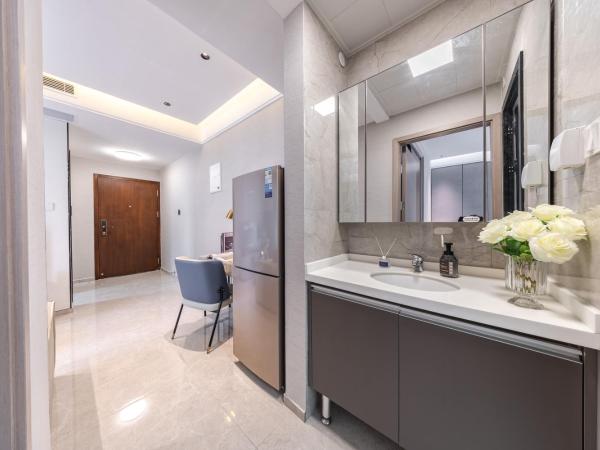 岗厦雅乐行政公寓- Shenzhen Convention and Exhibition Center : photo 8 de la chambre suite 1 chambre