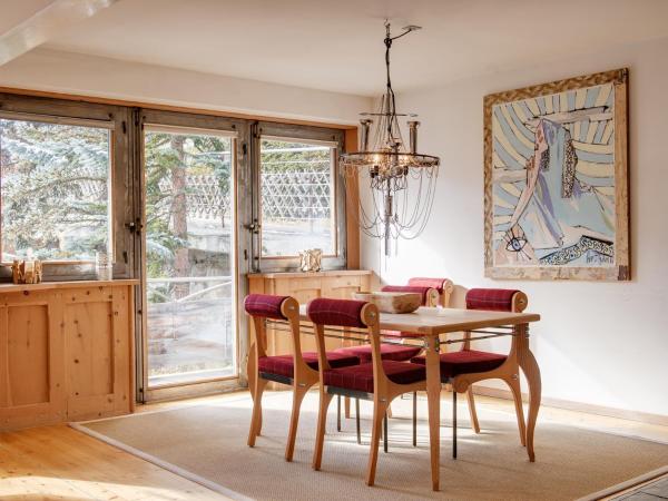 Backstage Hotel Serviced Apartments : photo 8 de la chambre appartement 2 chambres avec vue sur le cervin