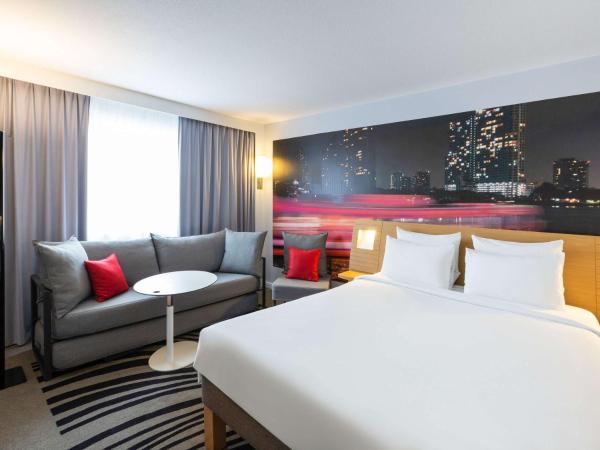Novotel Bordeaux Centre Ville : photo 3 de la chambre chambre familiale avec 2 lits simples sur demande