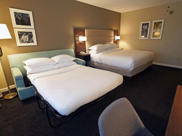 DoubleTree by Hilton Orlando Downtown : photo 5 de la chambre chambre lit king-size avec canapé-lit