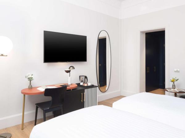 Anglo American Hotel Florence, Curio Collection By Hilton : photo 2 de la chambre chambre lits jumeaux premium