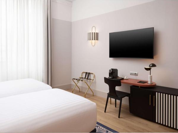 Anglo American Hotel Florence, Curio Collection By Hilton : photo 4 de la chambre chambre lits jumeaux deluxe