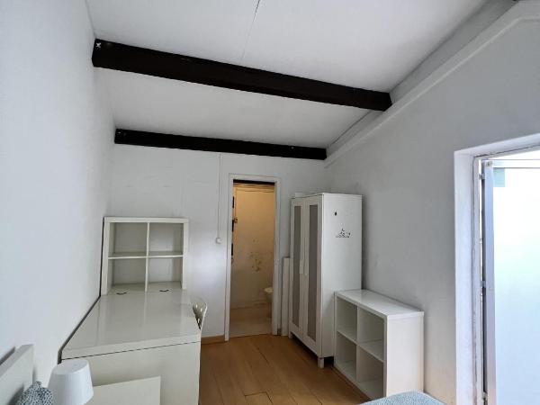 Relógio Guest House : photo 1 de la chambre chambre double avec salle de bains privative