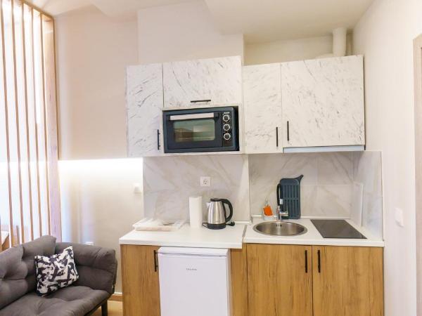 Luxury Apartments by thesbnb : photo 7 de la chambre appartement avec balcon