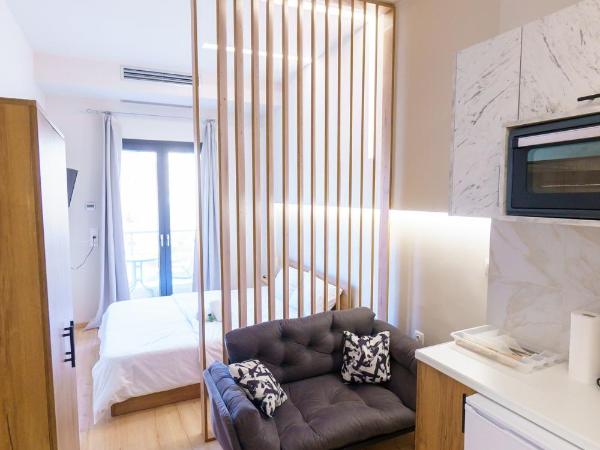 Luxury Apartments by thesbnb : photo 9 de la chambre appartement avec balcon