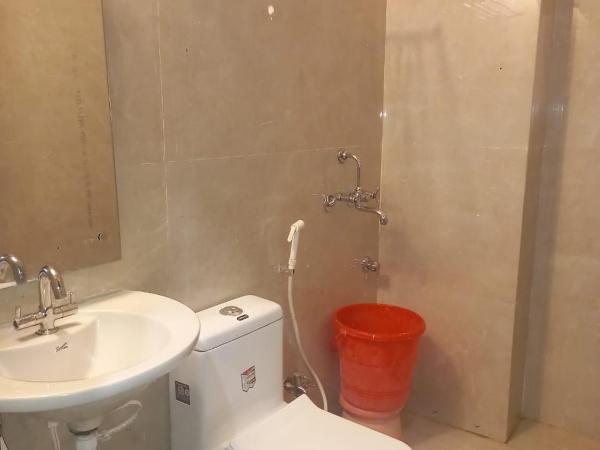 Hotel The First by Goyal Hoteliers : photo 1 de la chambre chambre double ou lits jumeaux