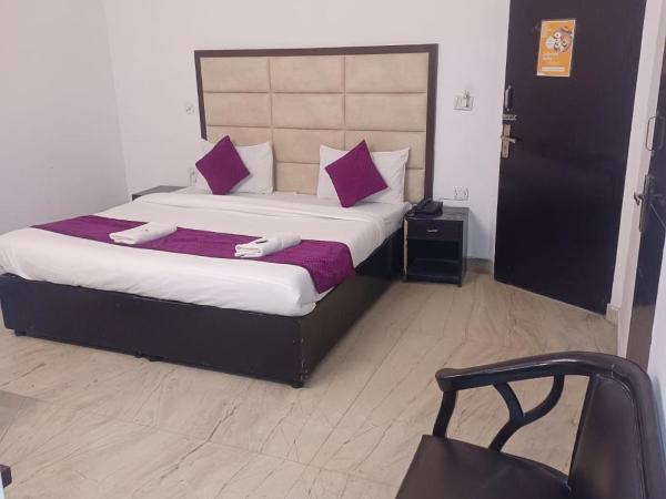 Hotel The First by Goyal Hoteliers : photo 7 de la chambre chambre double ou lits jumeaux