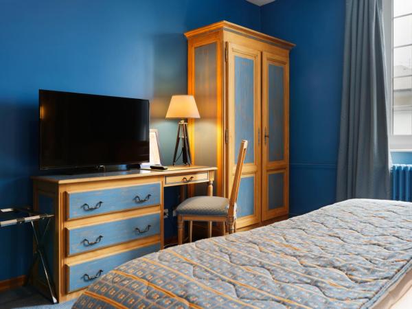 Logis Hôtel Beauséjour Colmar : photo 4 de la chambre chambre tradition double