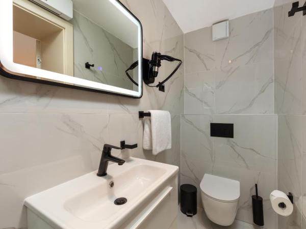 SeeSea Hotel : photo 4 de la chambre chambre double - vue sur jardin