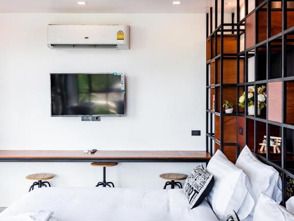 Book a Bed Poshtel - SHA Plus : photo 2 de la chambre suite exécutive