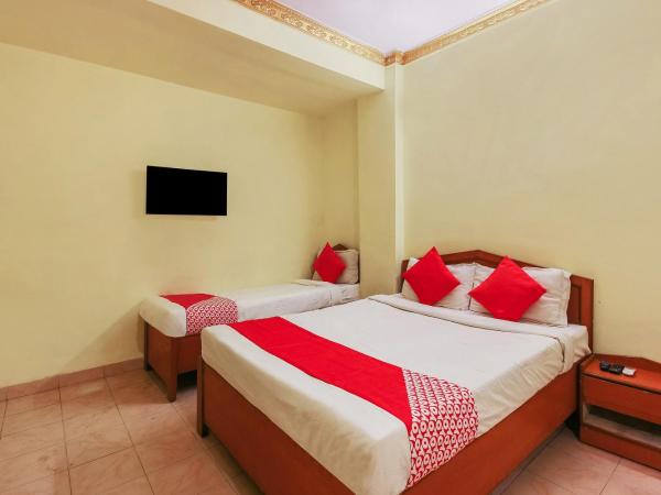OYO Prince Residency : photo 3 de la chambre chambre triple classique