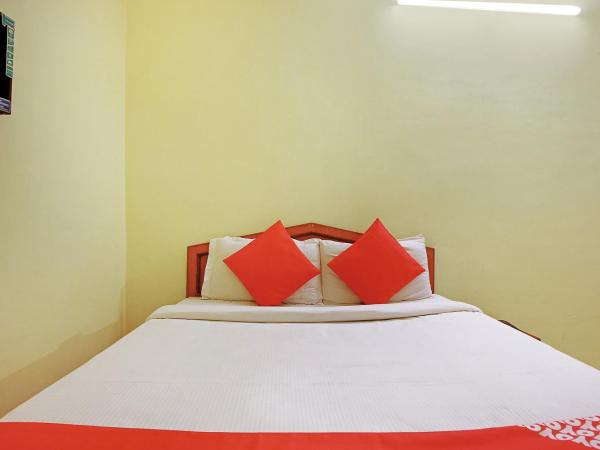 OYO Prince Residency : photo 9 de la chambre chambre triple classique