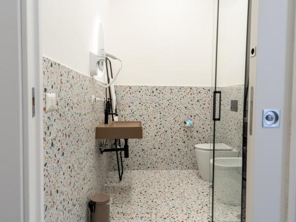 Fara's House : photo 5 de la chambre chambre lit king-size supérieure