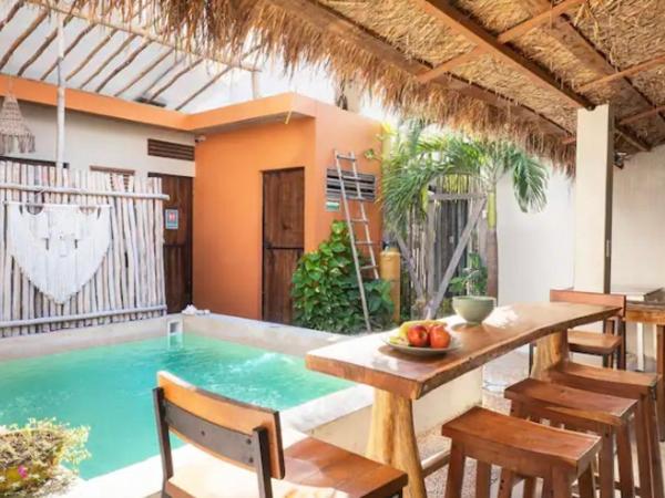 Hostal Doña Lucha : photo 6 de la chambre chambre double avec salle de bains privative