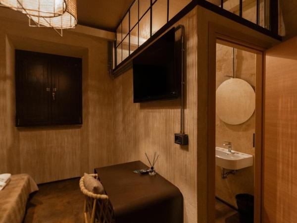 Hostel 7 : photo 5 de la chambre chambre quadruple supérieure 