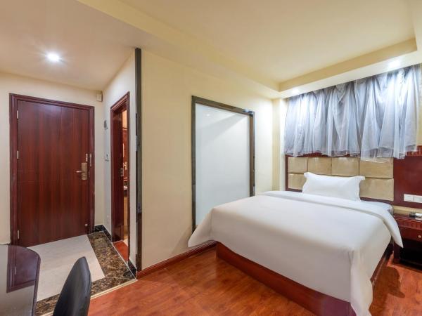Huahang Hotel - Guangzhou Baiyun International Airport - Free airport shuttle bus : photo 2 de la chambre chambre double standard