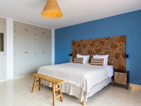 Bed & Breakfast Villa Botánica : photo 3 de la chambre chambre familiale - vue sur mer