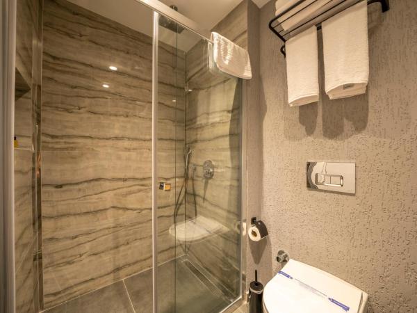 Gündoğan Suites : photo 7 de la chambre chambre double standard