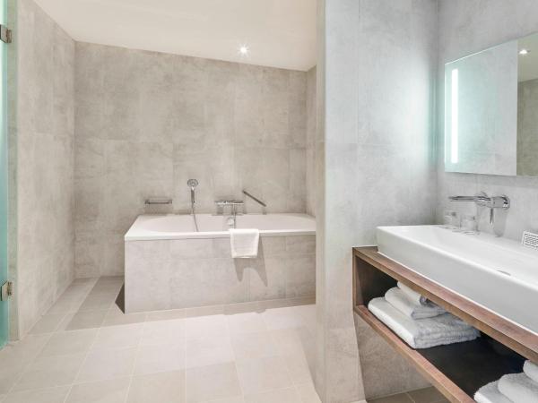 Hotel Nassau Breda, Autograph Collection : photo 7 de la chambre chambre exécutive